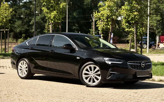 opel Opel Insignia cena 82900 przebieg: 120000, rok produkcji 2020 z Płock